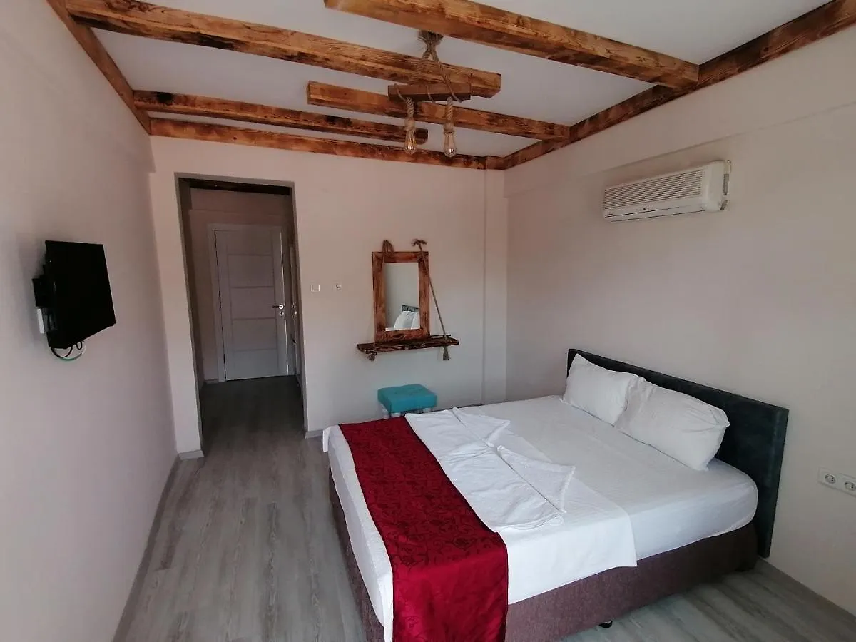 Bed & Breakfast Dinc Otel Fethiye Oludeniz